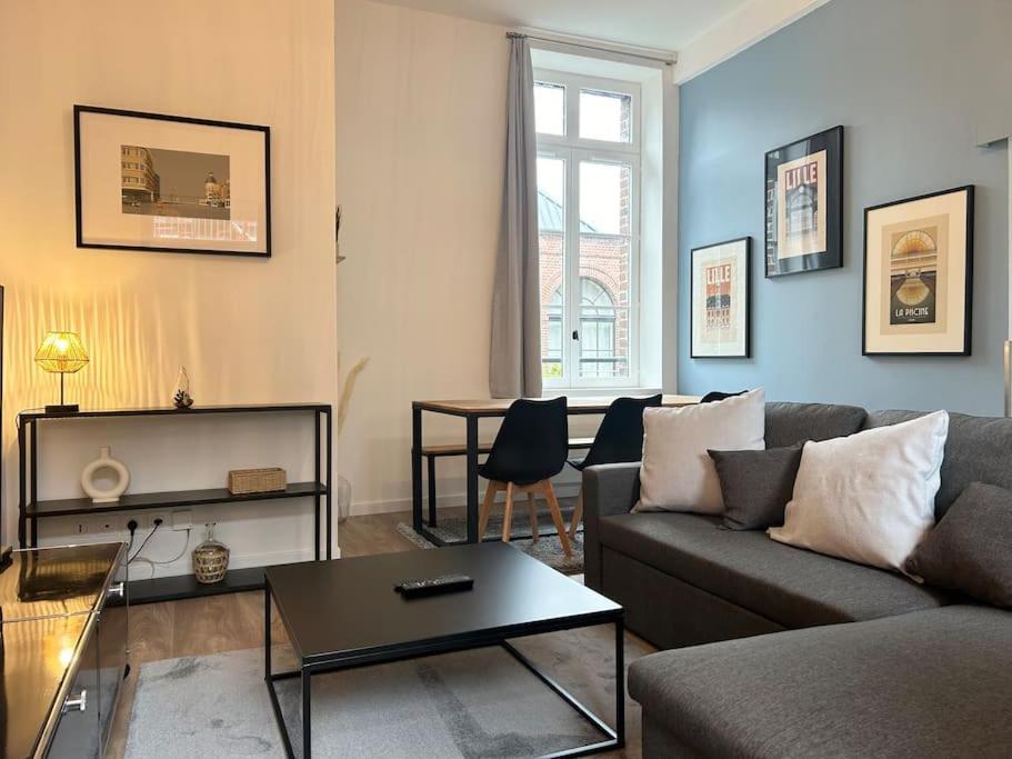 Vieux-Lille Appartement Renove Avec Une Chambre Eksteriør billede